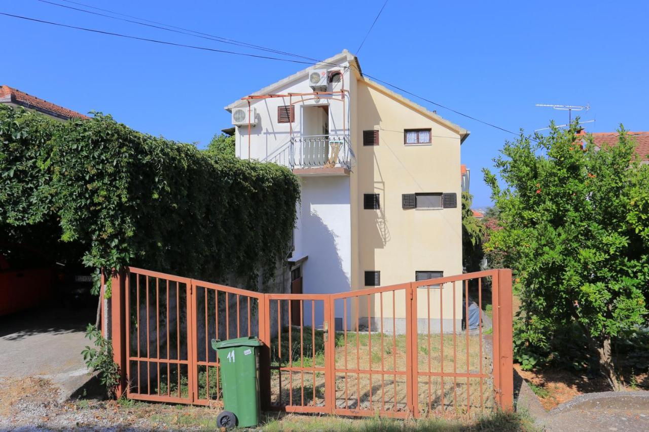 Apartments By The Sea Okrug Gornji, Ciovo - 1069 تروغير المظهر الخارجي الصورة