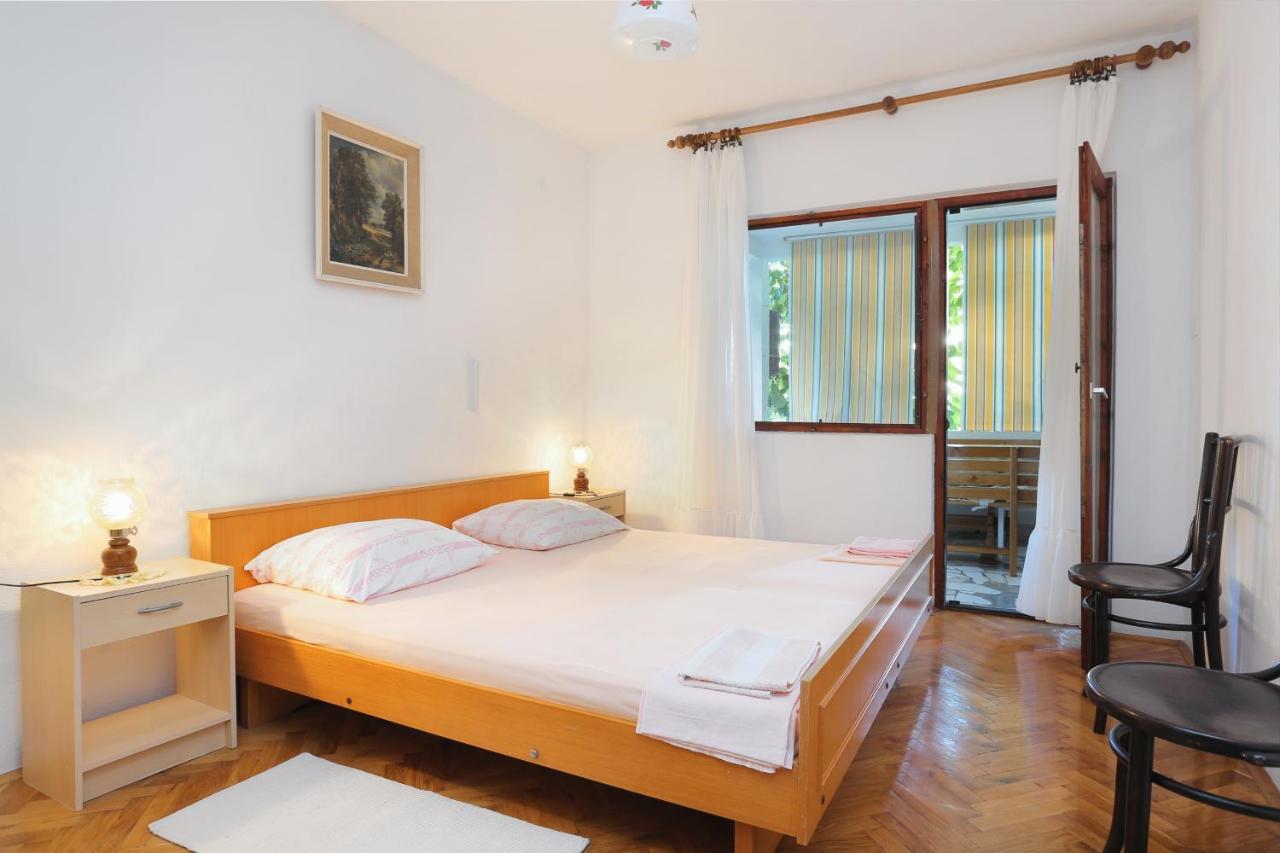 Apartments By The Sea Okrug Gornji, Ciovo - 1069 تروغير المظهر الخارجي الصورة