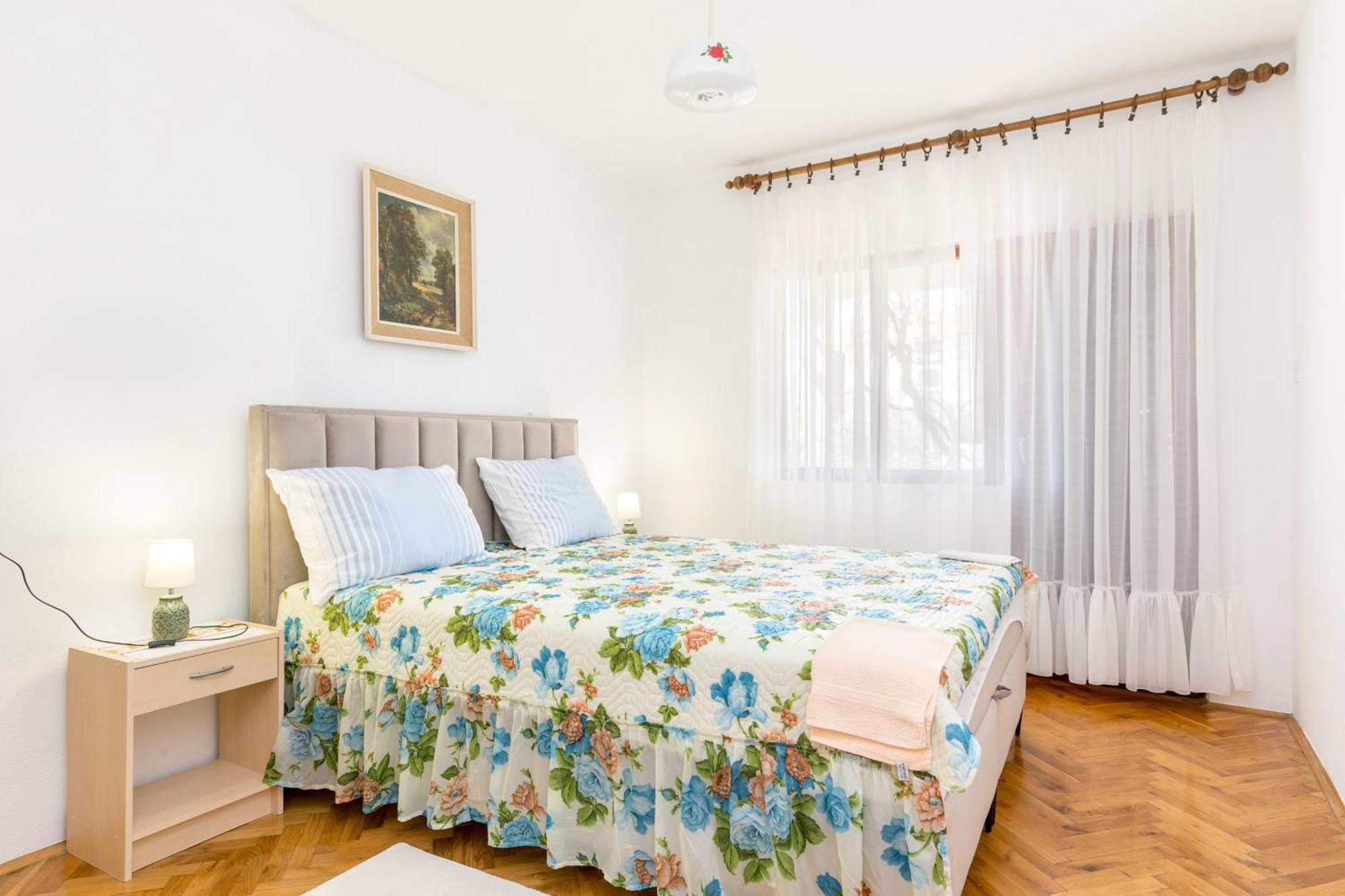 Apartments By The Sea Okrug Gornji, Ciovo - 1069 تروغير المظهر الخارجي الصورة